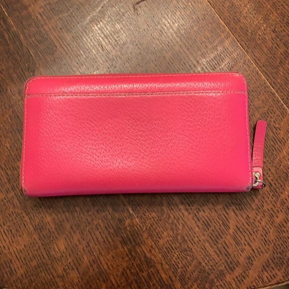 Kate Spade ♠️ Pink Zip Around Wallet EUC! - Picture 6 of 10